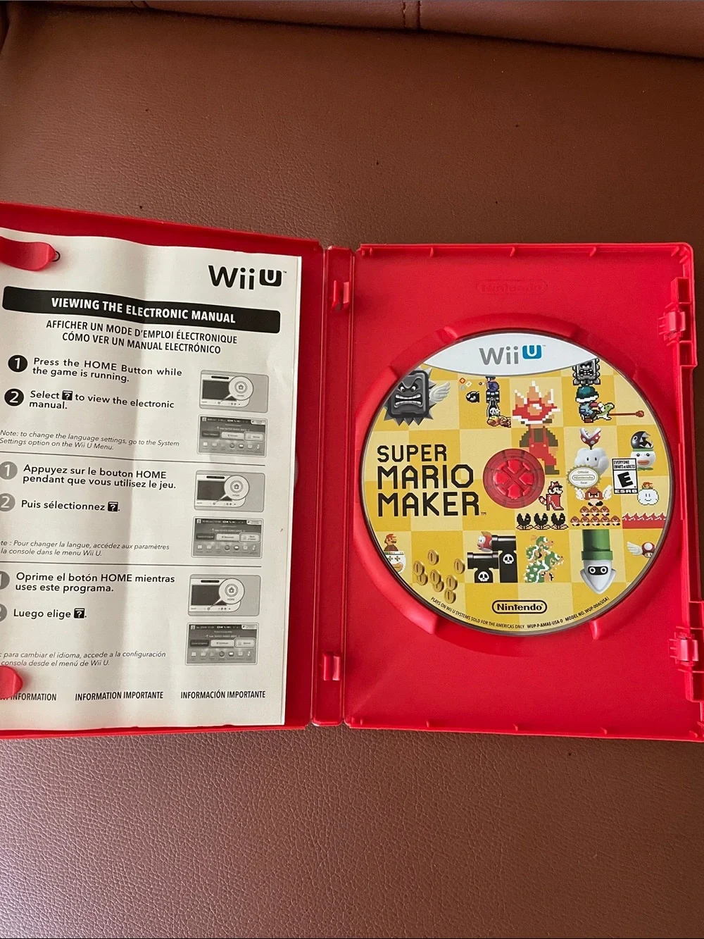 Nintendo Super Mario Maker (Yellow, Red, Blue) - Wii U